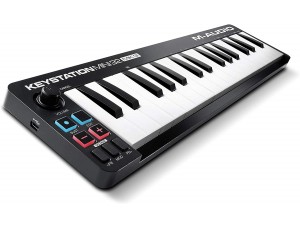 M-Audio Teclado en miniatura USB MIDI ultraportátil Keystation, con ProTools First M-Audio Edition y Xpand 2 de AIR Music Tech