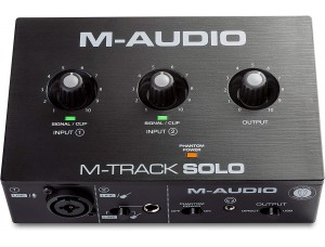 M-Audio M-Track Solo. Interfaz de audio USB para grabación, transmisión y podcasting con entradas XLR, línea y DI software incluido